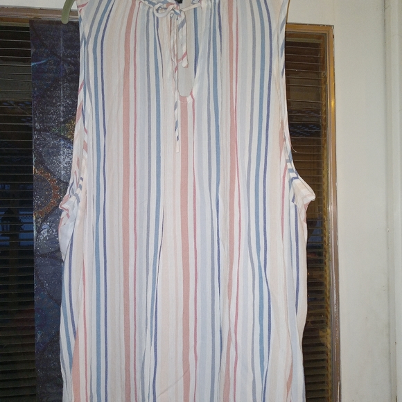 Torrid sleeveless striped tunic 4x - Picture 3 of 3
